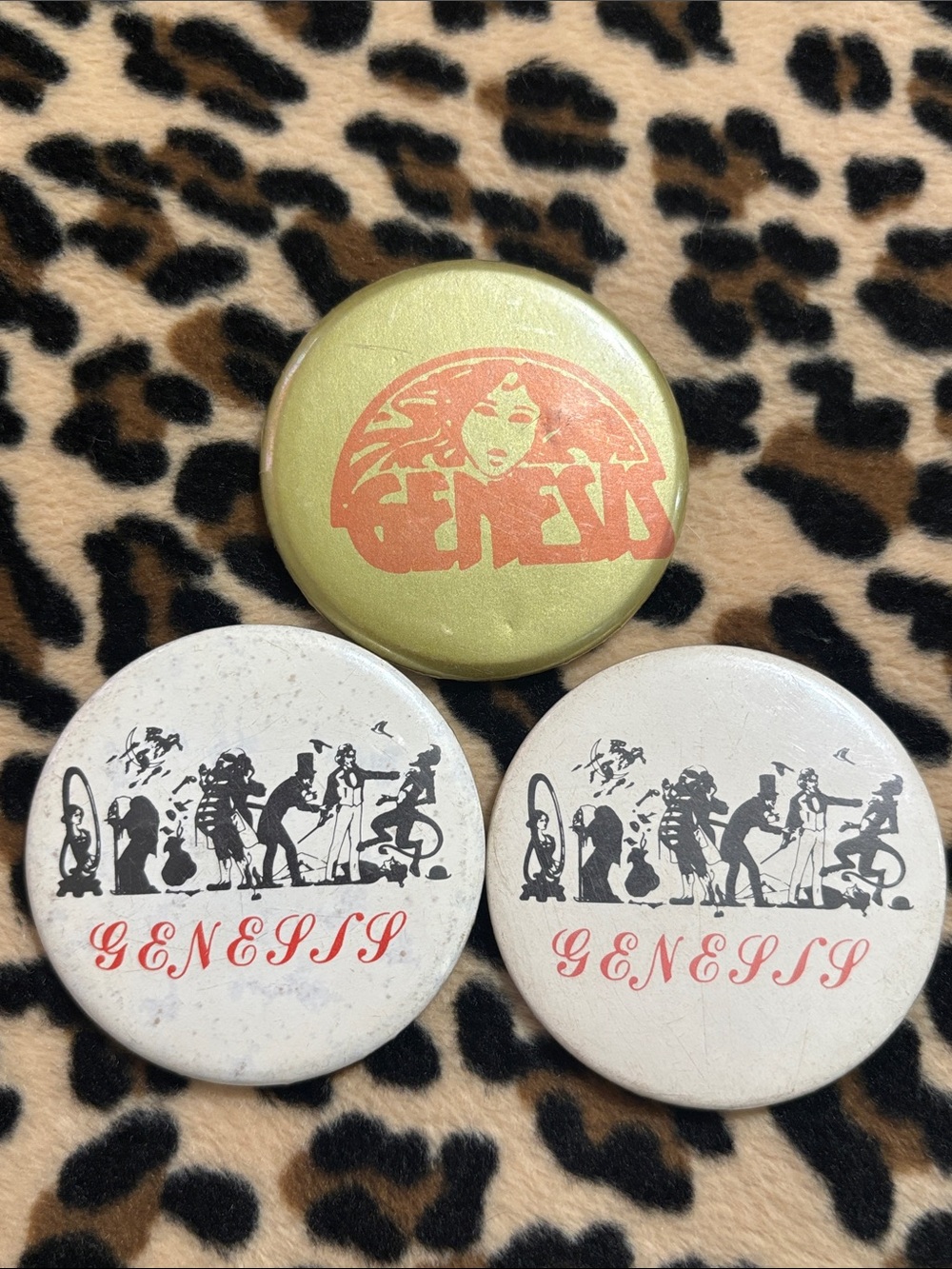 GENESIS 🎸🎶 Vintage Pinback Button UK Music Phil Collins Pop English Soft Rock